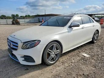 2017 Mercedes-Benz E-Class WDDZF4KB0HA162122