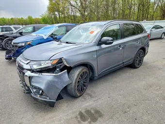 2020 Mitsubishi Outlander JA4AZ3A33LZ040619