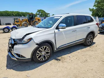 2018 Mitsubishi Outlander JA4AD3A37JZ048668