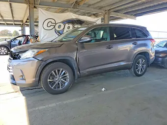 2018 Toyota Highlander 5TDJGRFH7JS050765 Lot 61211276