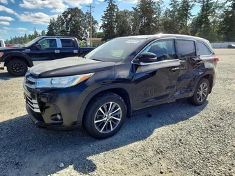 2018 Toyota Highlander 5TDJZRFH9JS905993 Lot 59403476