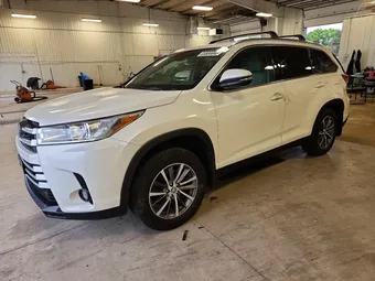 2019 Toyota Highlander 5TDJZRFH2KS572263 Lot 55886666