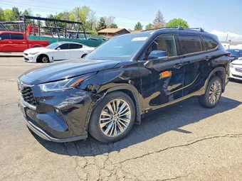 2024 Toyota Highlander Hybrid 5TDEBRCH2RS644728 Lot 60441966