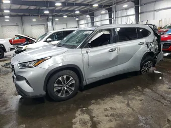 2020 Toyota Highlander 5TDGZRBH3LS510422