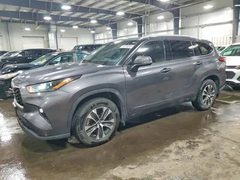 2022 Toyota Highlander 5TDGZRBH8NS230000 Lot 55736556
