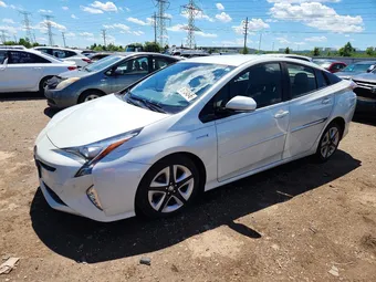 2018 Toyota Prius JTDKARFU4J3552332