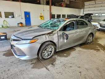 2018 Toyota Camry 4T1B11HK2JU530428 Lot 59305456