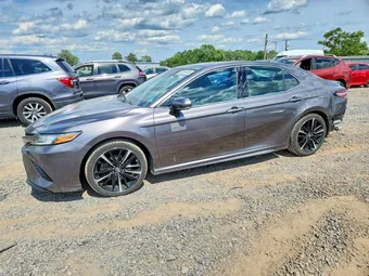2018 Toyota Camry 4T1B61HK9JU135244 Lot 57814456