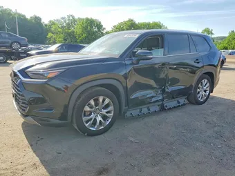 2025 Toyota Grand Highlander 5TDAAAA53SS031034