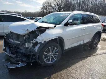 2019 Toyota Highlander 5TDKZRFH8KS312079 Lot 41879626