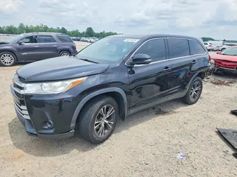 2019 Toyota Highlander 5TDBZRFH2KS941014 Lot 56619326