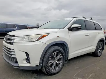 2018 Toyota Highlander 5TDBZRFH4JS844508