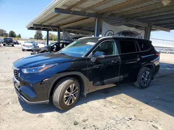 2026 Toyota Highlander 5TDKDRBH0TS609000 Lot 57949276