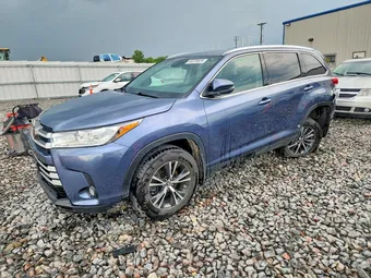 2019 Toyota Highlander 5TDJZRFH7KS725980 Lot 60229526
