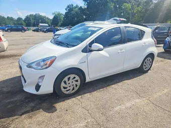 2016 Toyota Prius C JTDKDTB38G1115472