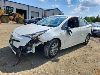 2018 Toyota Prius JTDKARFU0J3548875
