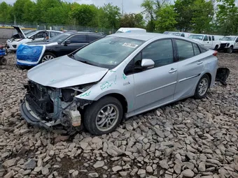 2018 Toyota Prius Prime JTDKARFP5J3101095