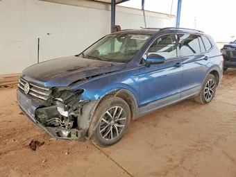 2019 Volkswagen Tiguan 3VV2B7AXXKM181763