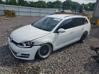2017 Volkswagen Golf SportWagen 3VW017AU8HM510156