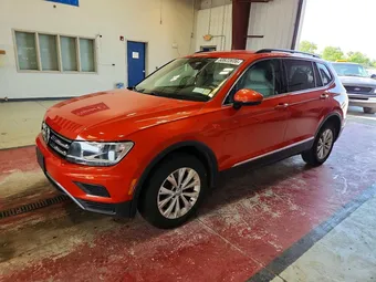 2018 Volkswagen Tiguan 3VV2B7AX0JM074574