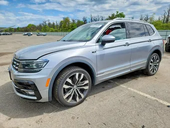 2020 Volkswagen Tiguan 3VV4B7AX4LM135274