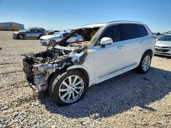 2016 Volvo XC90 YV4A22PL9G1050410