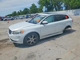 2015 Volvo XC60 YV4902RK6F2720386