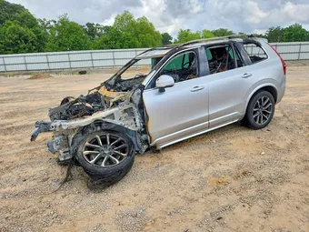 2017 Volvo XC90 YV4A22PKXH1109893