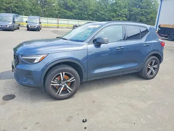 2026 Volvo XC40 YV4L12UK1T2704506