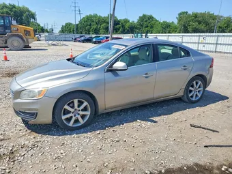 2016 Volvo S60 YV126MFK8G2391446