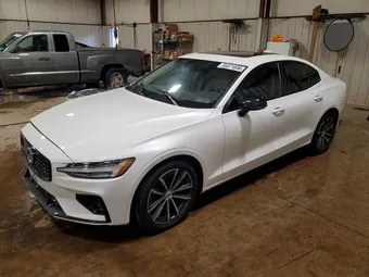 2021 Volvo S60 7JR102TZXMG112880