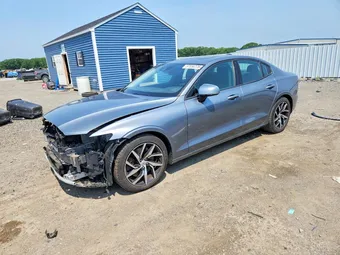 2019 Volvo S60 7JRA22TK3KG004305