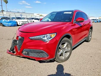 2019 Alfa Romeo ZASPAKAN2K7C39021