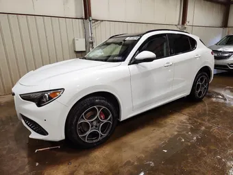 2020 Alfa Romeo ZASPAKAN6L7C96064