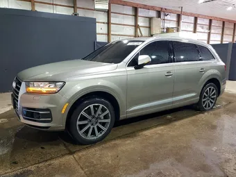 2017 Audi Q7 WA1LAAF72HD036033
