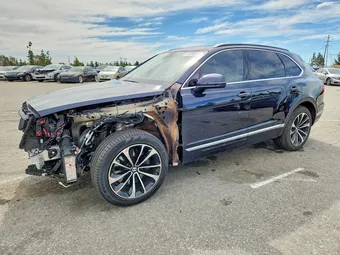 2018 Bentley Bentayga SJAAC2ZV8JC021752