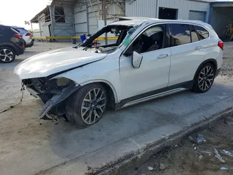 2021 BMW X1 WBXJG7C0XM5T74003