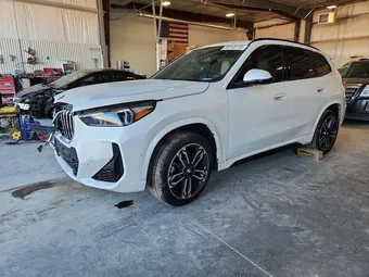 2023 BMW X1 WBX73EF05P5X61794