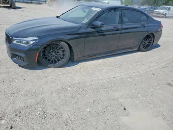 2018 BMW WBA7F2C50JG424686