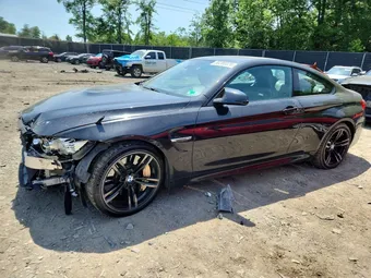 2015 BMW M4 WBS3R9C55FK331046