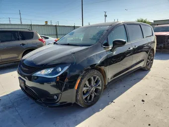 2018 Chrysler Pacifica 2C4RC1FG5JR193861 Lot 60290646