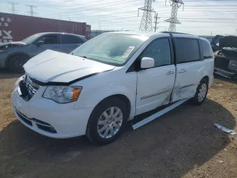 2016 Chrysler Town & Country 2C4RC1BG4GR260836
