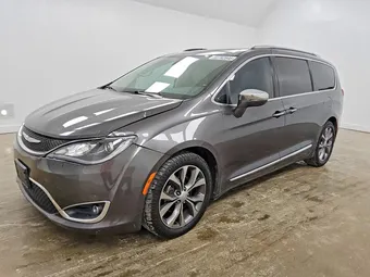 2017 Chrysler Pacifica 2C4RC1GG2HR533654 Lot 60782846