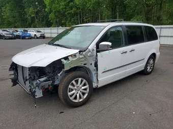 2016 Chrysler Town & Country 2C4RC1GGXGR113607