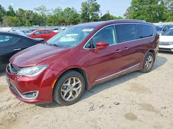 2018 Chrysler Pacifica 2C4RC1BG7JR321300 Lot 57481856