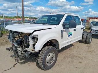 2019 Ford F-350 1FD8W3H63KEC09827