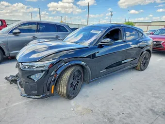 2025 Ford Mustang Mach-E 3FMTK4SX6SMA04798