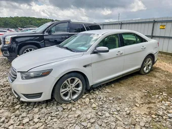 2015 Ford Taurus 1FAHP2E95FG154615