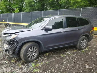 2021 Honda Pilot 5FNYF6H56MB072221