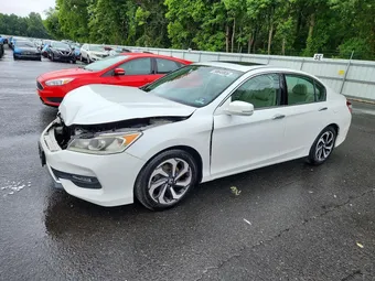 2017 Honda Accord 1HGCR3F82HA001630 Lot 58649926